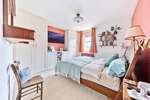Bedroom- click for photo gallery